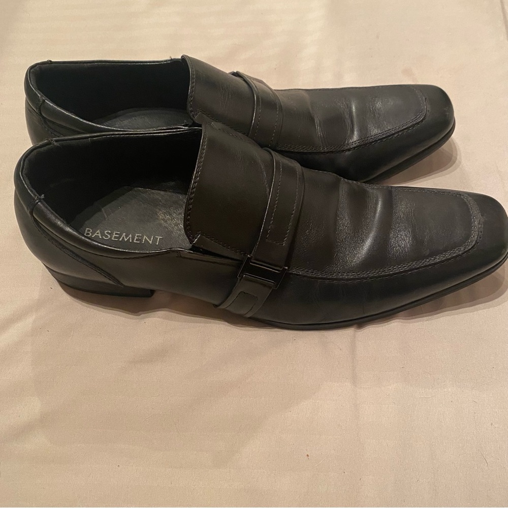 Men's Black Leather Loafers